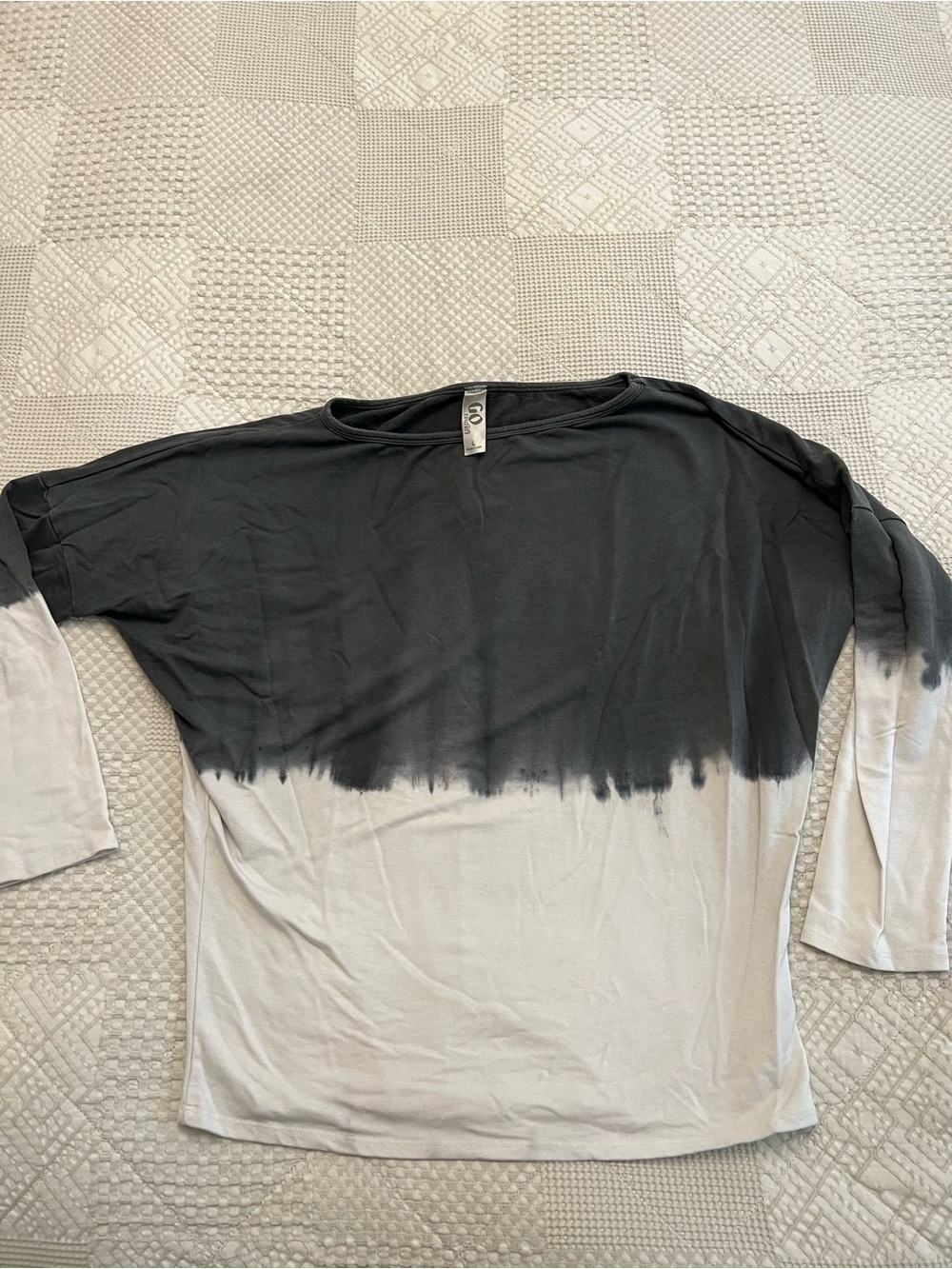 Go Couture Black and White Ombre Long Sleeve Tee oversized size L